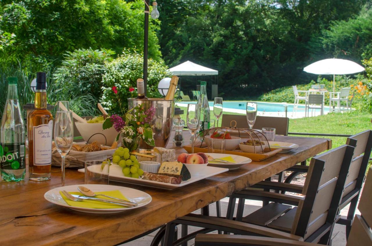 Manoir Le Bourg, Touffailles别墅 外观 照片